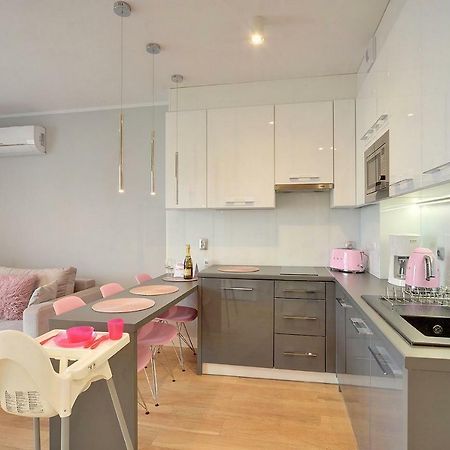 Pink Apartment Lesne Tarasy Dziwnówek 外观 照片